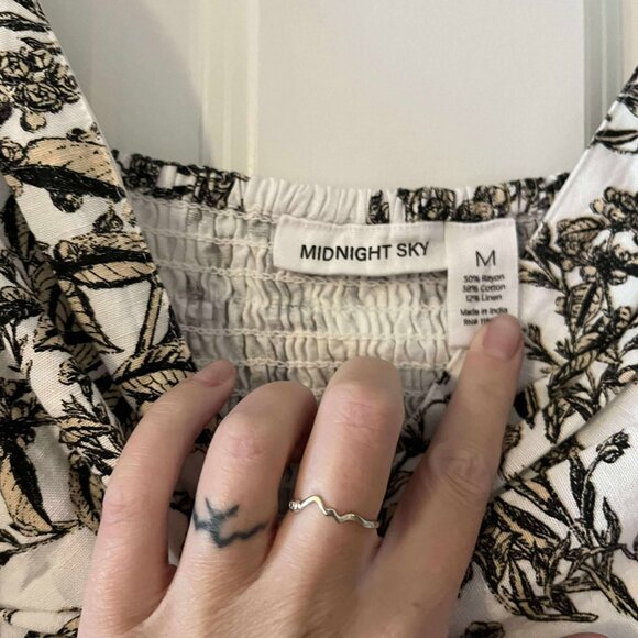 Midnight Sky Cropped Top Size Medium - Picture 6 of 7